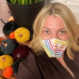 Meet your Posher, Jenni